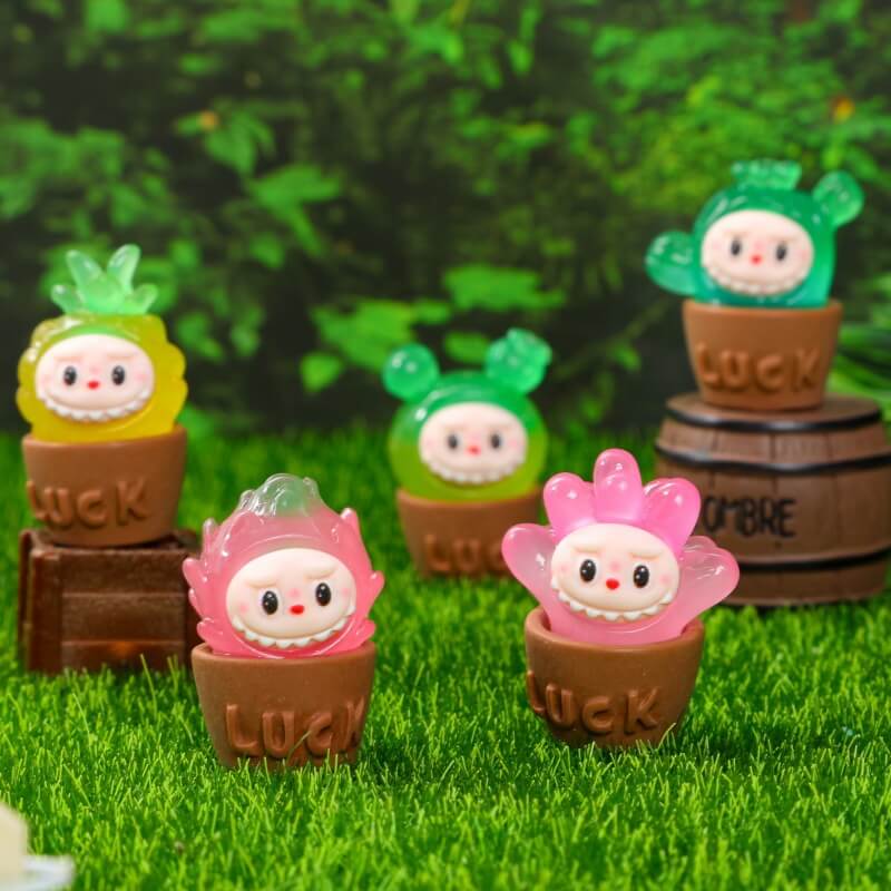 A216-Resin BUBU Potted Plant (9 Square Game)