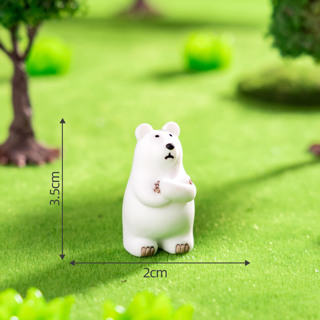 A142-Resin Polar Bear (9 Square Game)